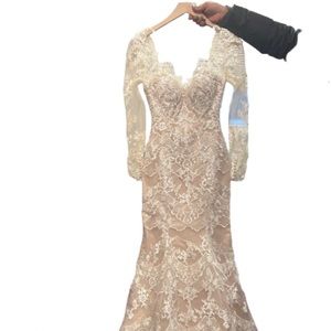 Brand new wedding dress or prom dress